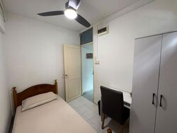 Blk 124 Tampines Street 11 (Tampines), HDB Executive #629761671